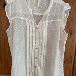 Matilda Jane Women’s White Swiss Dot Button-Front Sleeveless Top